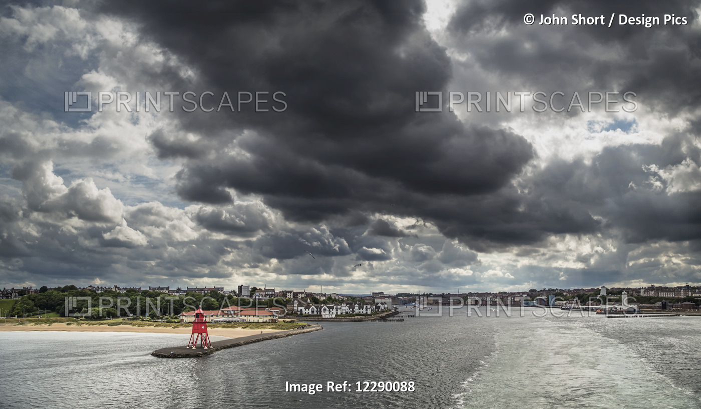 Red Herd Groyne Lighthouse At The End Of A Pier Under Storm Clouds; South ...