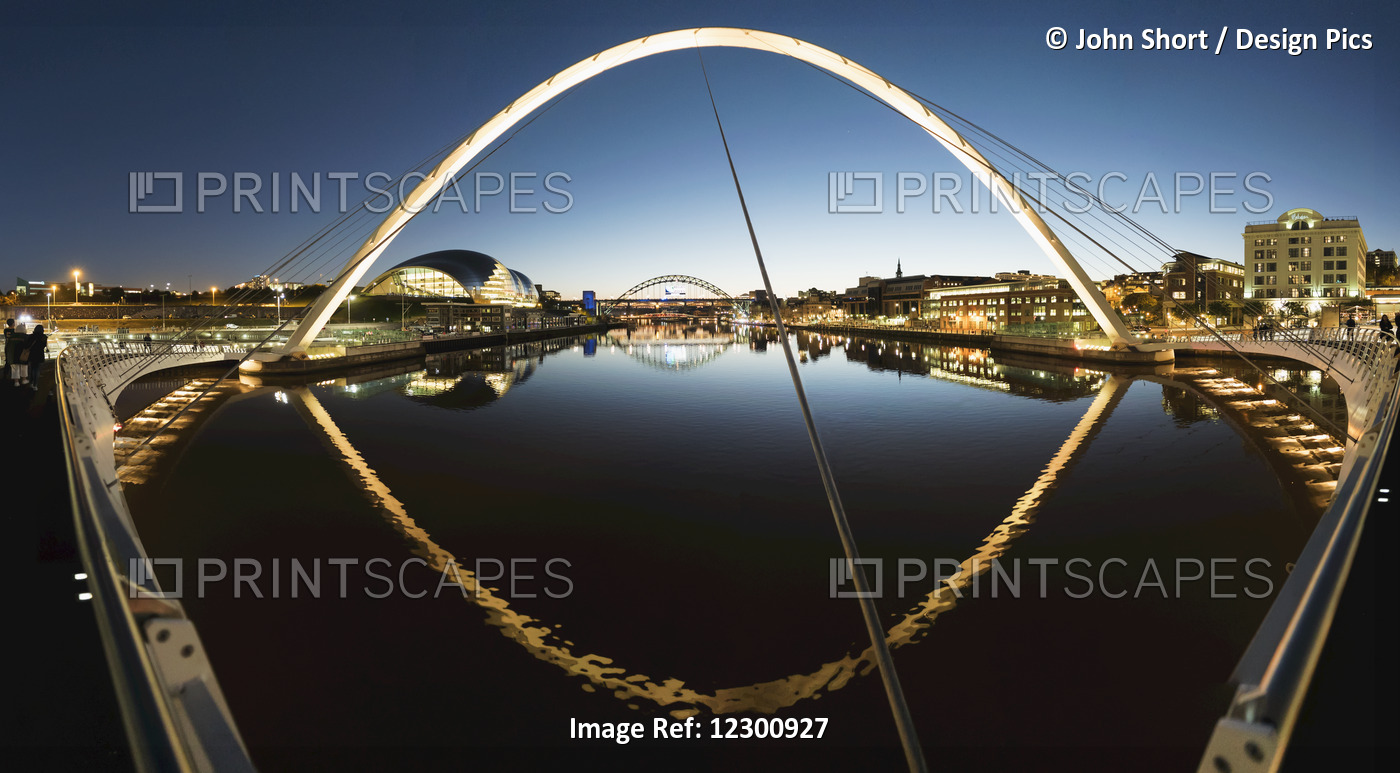 Gateshead Millenium Bridge; Gateshead, Tyne And Wear, England