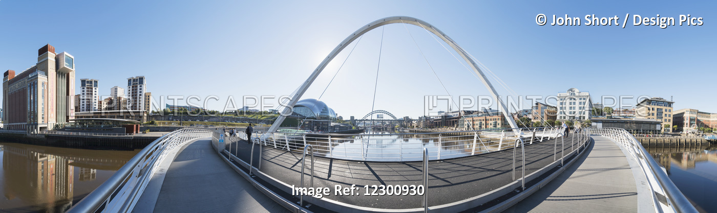 Gateshead Millennium Bridge; Newcastle, Tyne And Wear, England